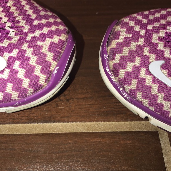 Used Nike sneakers - Picture 5 of 6